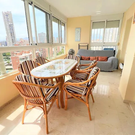 Gemelos 22-3-12 * Benidorm